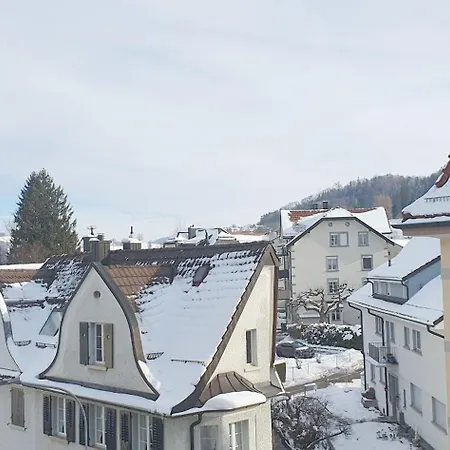 2 Zentral-ruhig Mit Flair Gertrud Schloessli Quarto em Acomodações Particulares St. Gallen