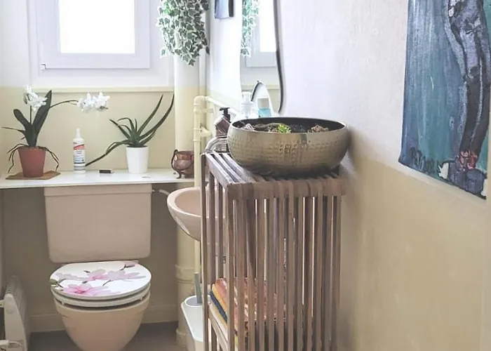 2 Zentral-ruhig Mit Flair Gertrud Schloessli 3z2 Séjour chez l'habitant *