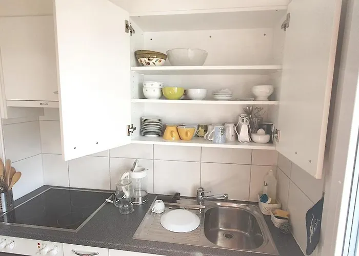 2 Zentral-ruhig Mit Flair Gertrud Schloessli 3z2