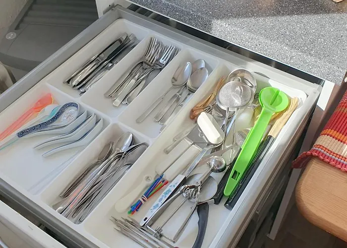 2 Zentral-ruhig Mit Flair Gertrud Schloessli 3z2 * Saint-Gall